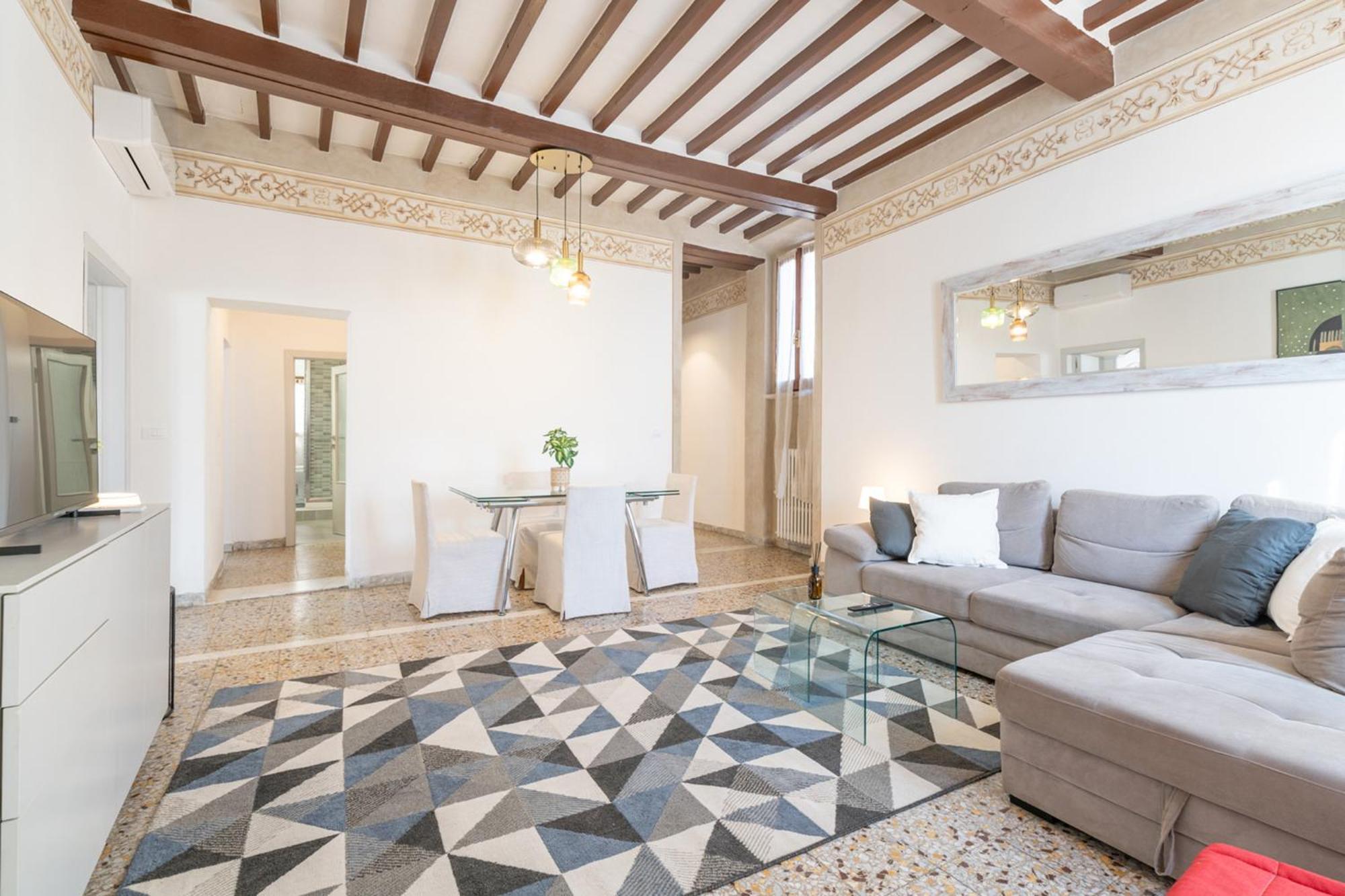 Urban Center Arezzo Apartment ภายนอก รูปภาพ