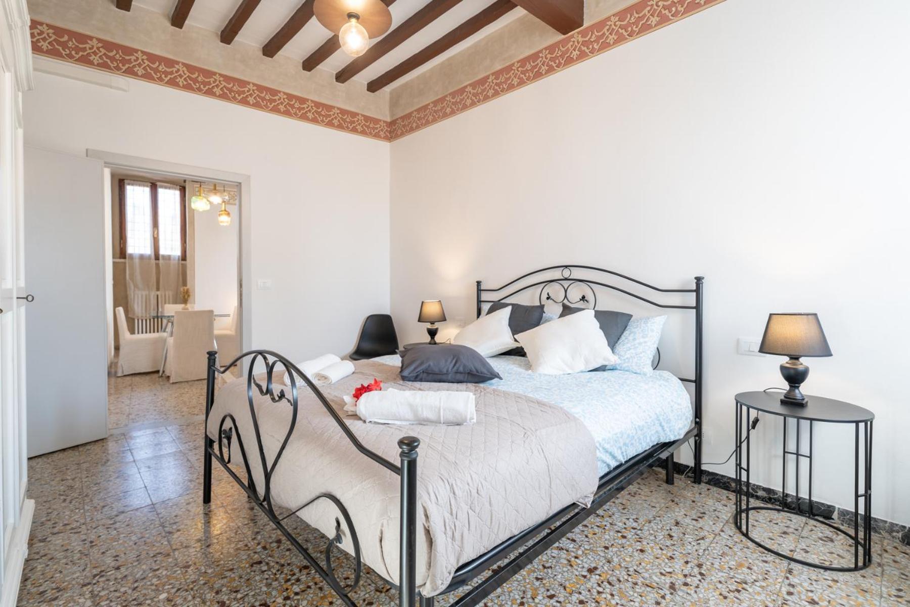 Urban Center Arezzo Apartment ภายนอก รูปภาพ