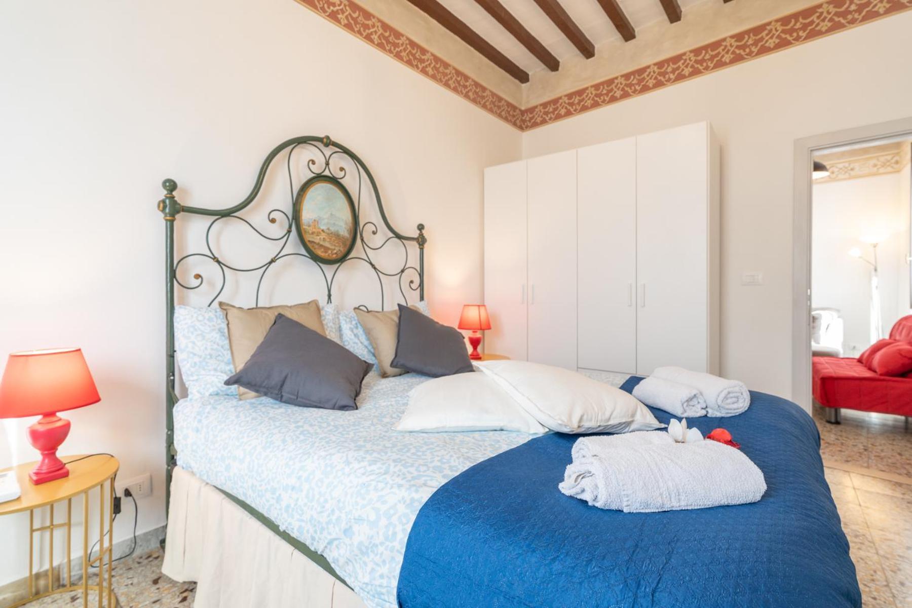 Urban Center Arezzo Apartment ภายนอก รูปภาพ