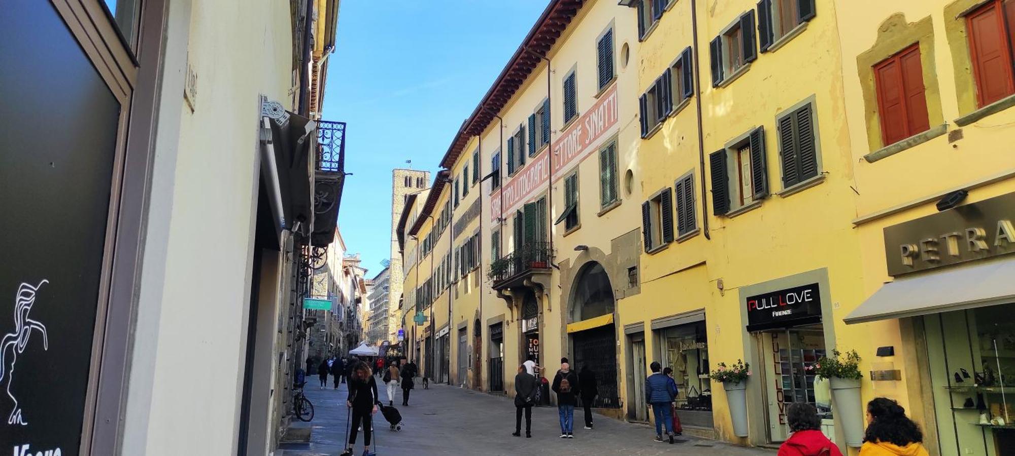 Urban Center Arezzo Apartment ภายนอก รูปภาพ